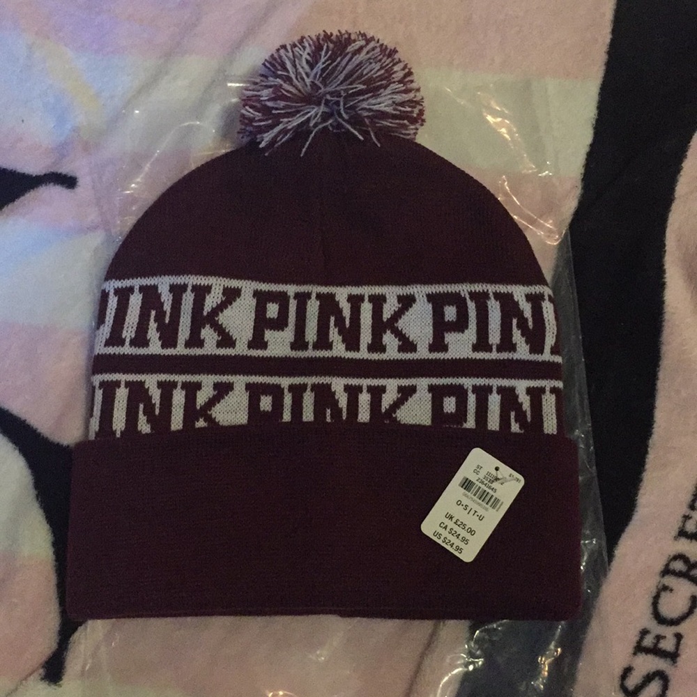 ❌❌❌sold❌❌❌VS Pink Beannie